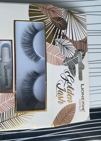Lionesse Golden Lash Parlak Bej Takma Kirpik - Görsel 4