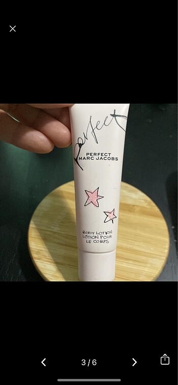 Marc jacobs vücut losyonu - Görsel 2