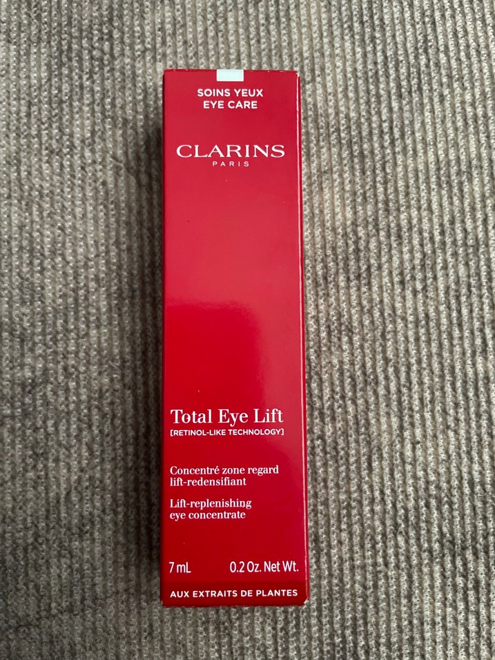 Clarins Total Eye Lift Göz Bakım Konsantresi 7ml - Görsel 2
