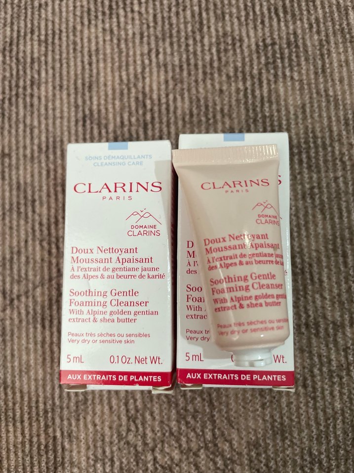 Clarins Yumuşak Köpüren Temizleyici 5ml - Görsel 3