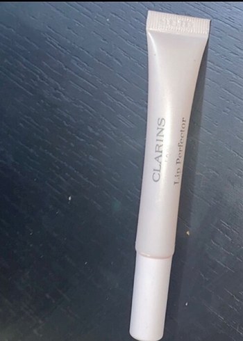 Clarins Lip Perfector Parlatıcı - Görsel 2