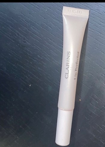 Clarins Lip Perfector Parlatıcı - Görsel 5