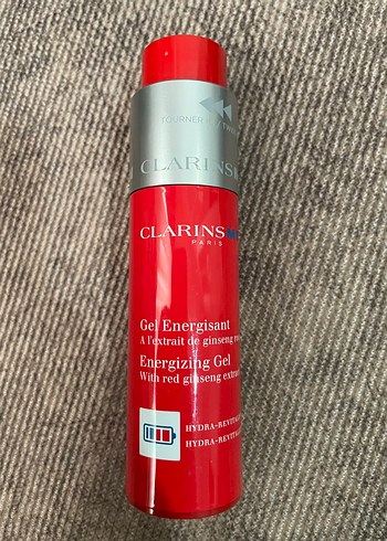 Clarins erkek nemlendirici krem - Görsel 9
