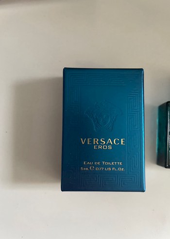 Versace Eros Erkek Parfümü 5 ml - Görsel 2