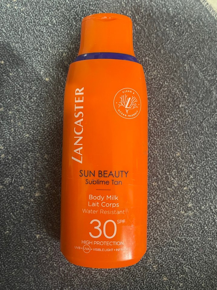 Lancaster Sun Beauty SPF 30 Vücut Sütü - Görsel 2