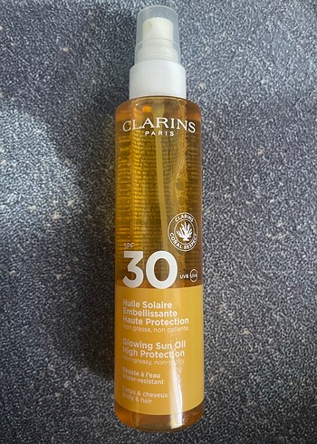 Clarins SPF 30 Yüksek Koruma Parlak Güneş Yağı - Görsel 4
