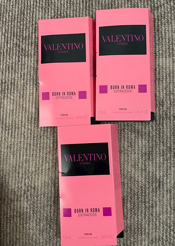 Valentino Donna Born In Roma Kadın Parfümü 1.2 ml - Görsel 5