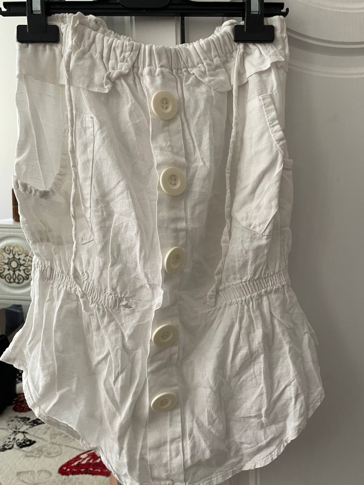 Beyaz Düğmeli straplez badi - Görsel 3