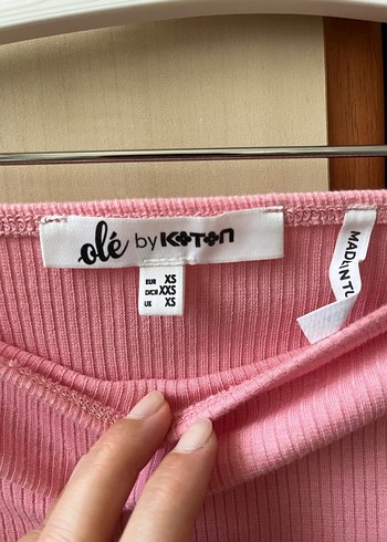 Zara Pembe Straplez Kadın Crop Top