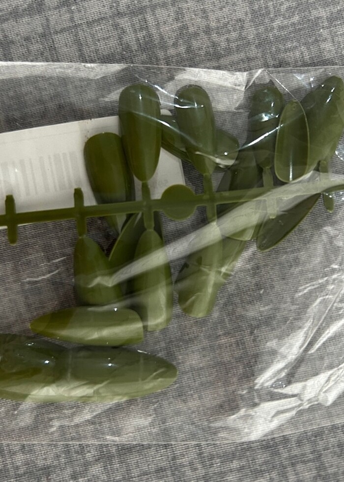 24 lü takma tırnak - Görsel 2