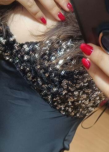 m Beden Toplu yüklüyorum beğendiğiniz elbiseler için yazınız 