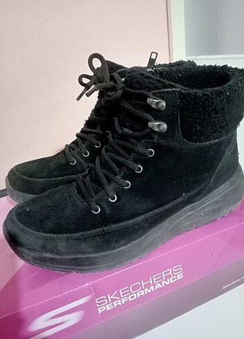 39 Beden siyah Renk Skechers su geçirmez bot