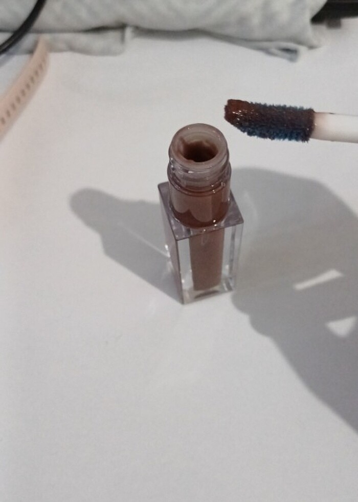 Maybelline lifter plump glos - Görsel 3