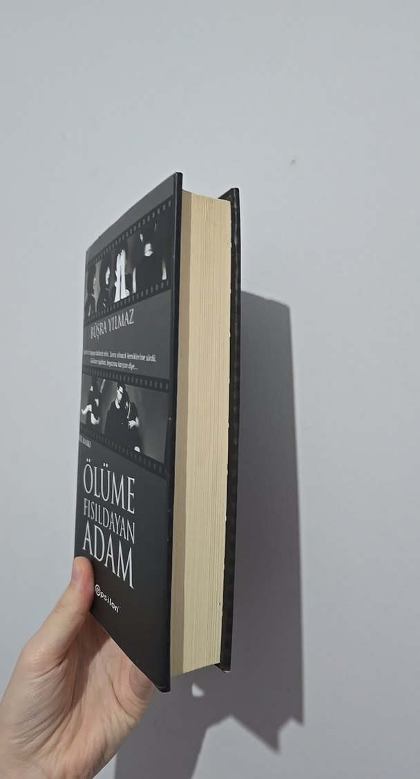 Ölüme Fısıldayan Adam ciltli - Büşra Yılmaz - Görsel 3