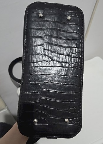 Siyah Yılan Desenli Deri Kadın Çanta lcw - Görsel 3