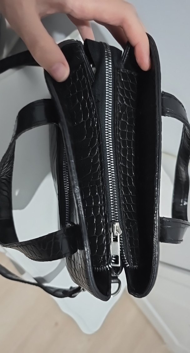 Siyah Yılan Desenli Deri Kadın Çanta lcw - Görsel 4