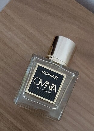 Farmasi Omnia Parfüm
