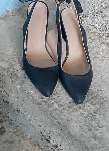 36 Beden siyah Renk Topuklu ayakkabı 