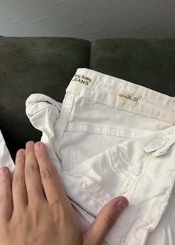 Düğmeli Beyaz Keten Kadın Pantolon