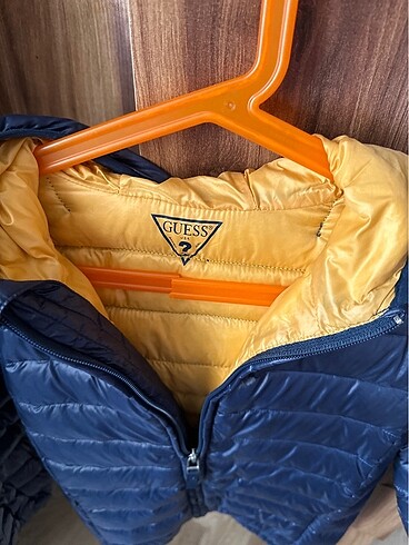 Guess Erkek çocuk mont