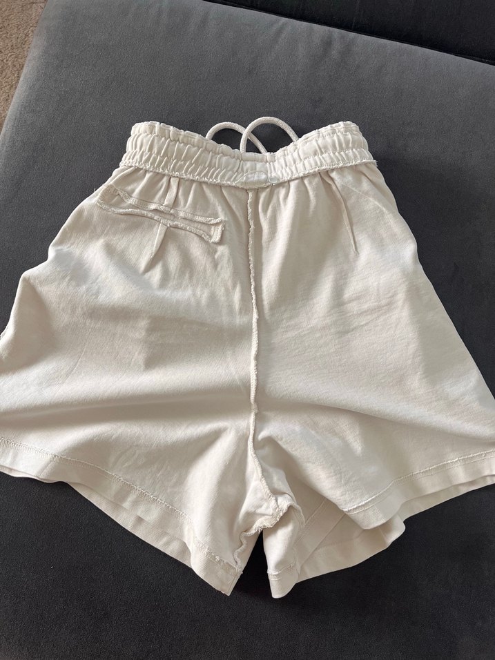 Zara Şort - Görsel 4