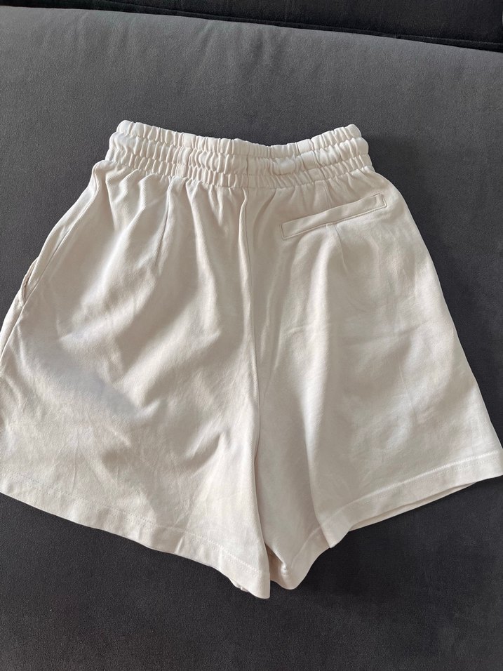 Zara Şort - Görsel 3