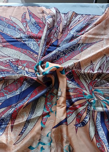 ipek eşarplar - Görsel 2