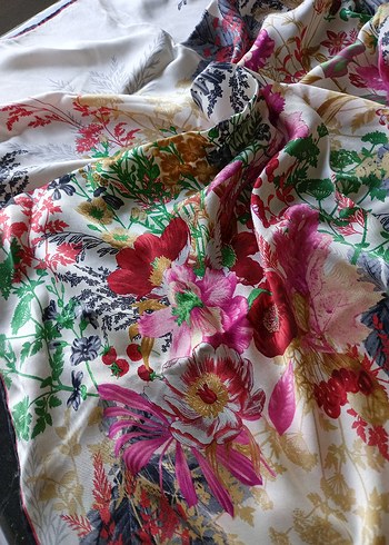 Aker İpek eşarplar - Görsel 9