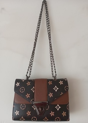 Zincir Detaylı Kahverengi Deri Kadın Çanta - Görsel 2