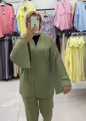 Kadın Haki Piliseli Uzun Kollu Takım