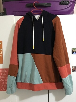 Renkli sweat