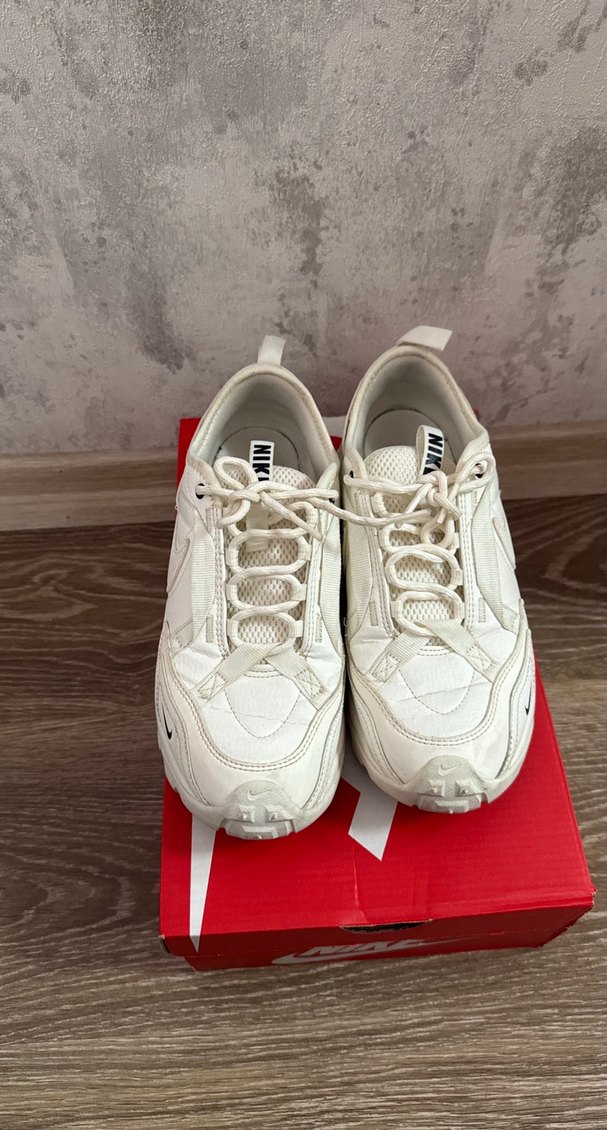 Nike Kadın Spor Ayakkabı ekru - Görsel 2