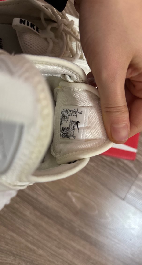 Nike Kadın Spor Ayakkabı ekru - Görsel 4