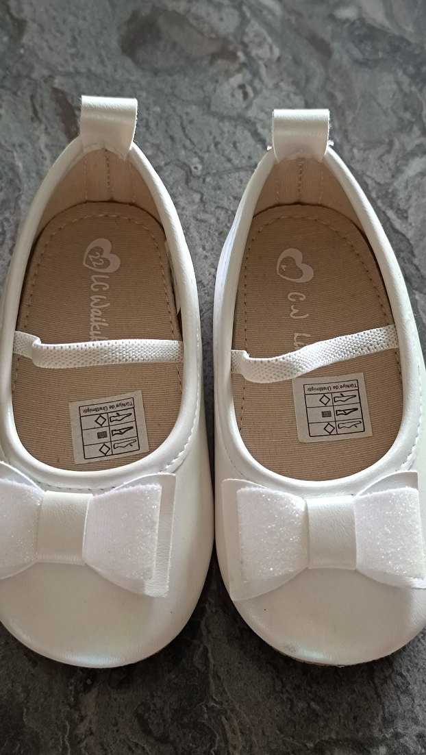 Kız Çocuk Beyaz Fiyonklu Babet Ayakkabı - Görsel 3