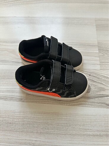 Adidas Temiz ayakkabı