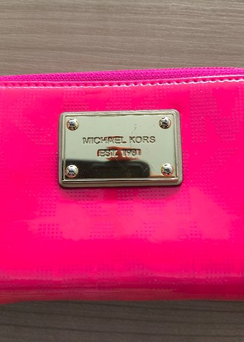 Michael Kors pembe cüzdan