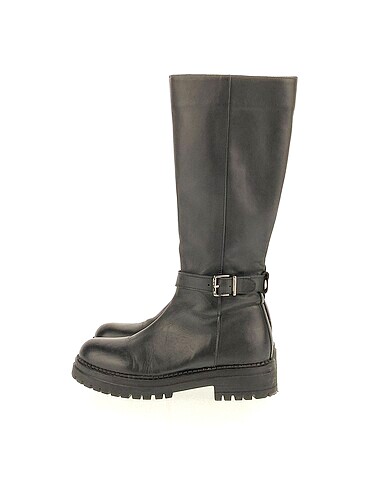 Nine West Çizme %70 İndirimli.