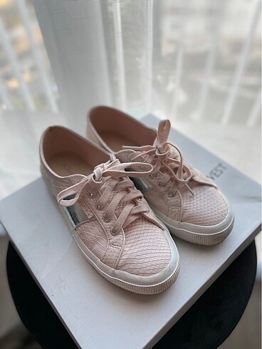 Superga