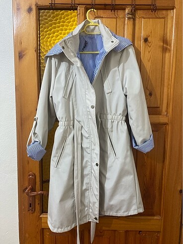 Krem renk trenchcoat