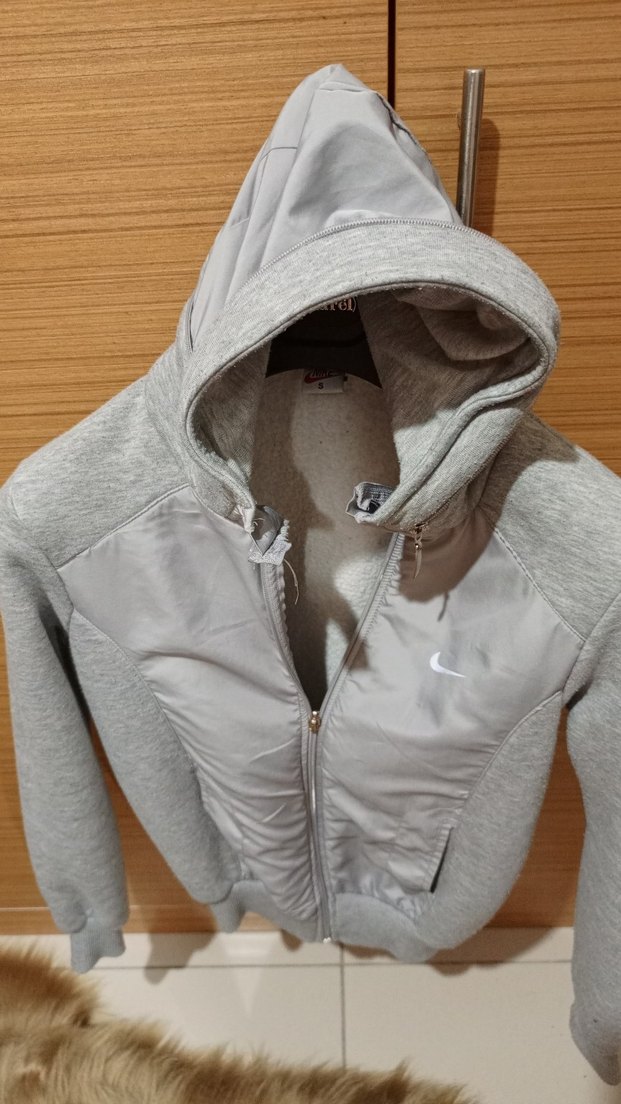 Gri Fermuarlı Yüksek Yakalı Kadın Ceket - Görsel 3