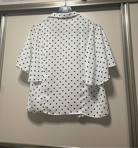 Zara Zara xs puantiyeli gömlek