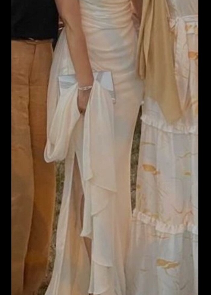 Beyaz uzun abiye - Görsel 3