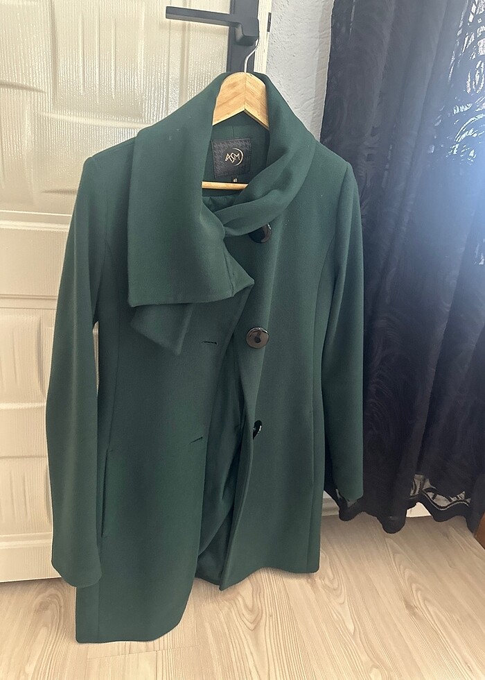 Yeşil uzun kaşe kaban - Görsel 3