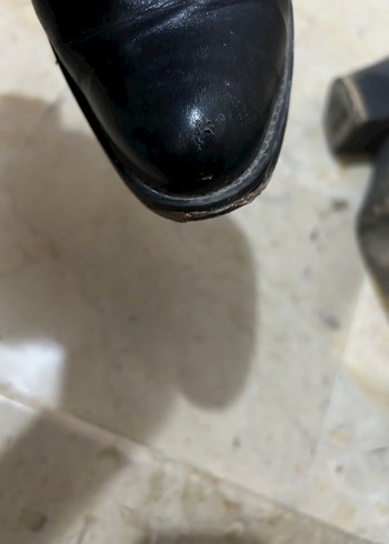 Siyah Deri Tokalı Kadın Uzun Çizme - Görsel 6