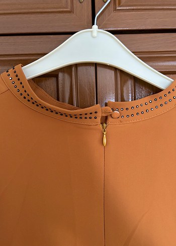 Bej Uzun Kollu Kadın Tunik - Görsel 3