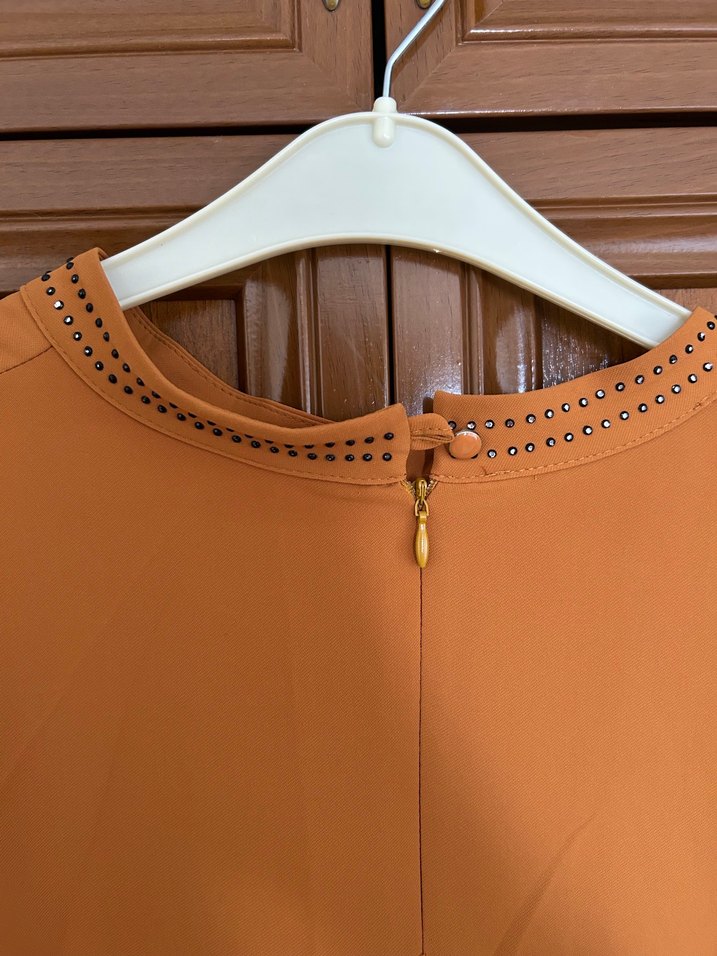 Bej Uzun Kollu Kadın Tunik - Görsel 3