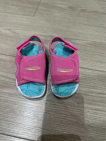 Skechers sandalet