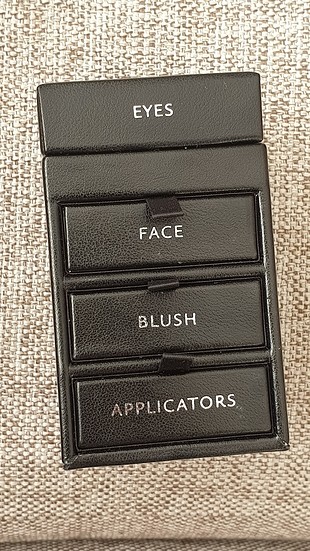 GIVENCHY MAKE UP SET