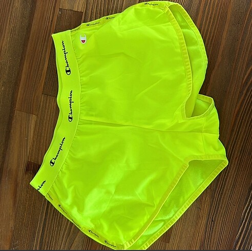 champion spor şortu