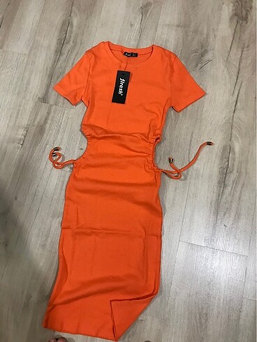 Bayan pencere detay elbise ürün boy 90cm